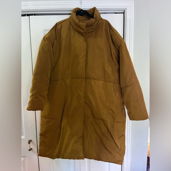 NWT Daily Ritual Puffer Coat - Picture 3 of 8